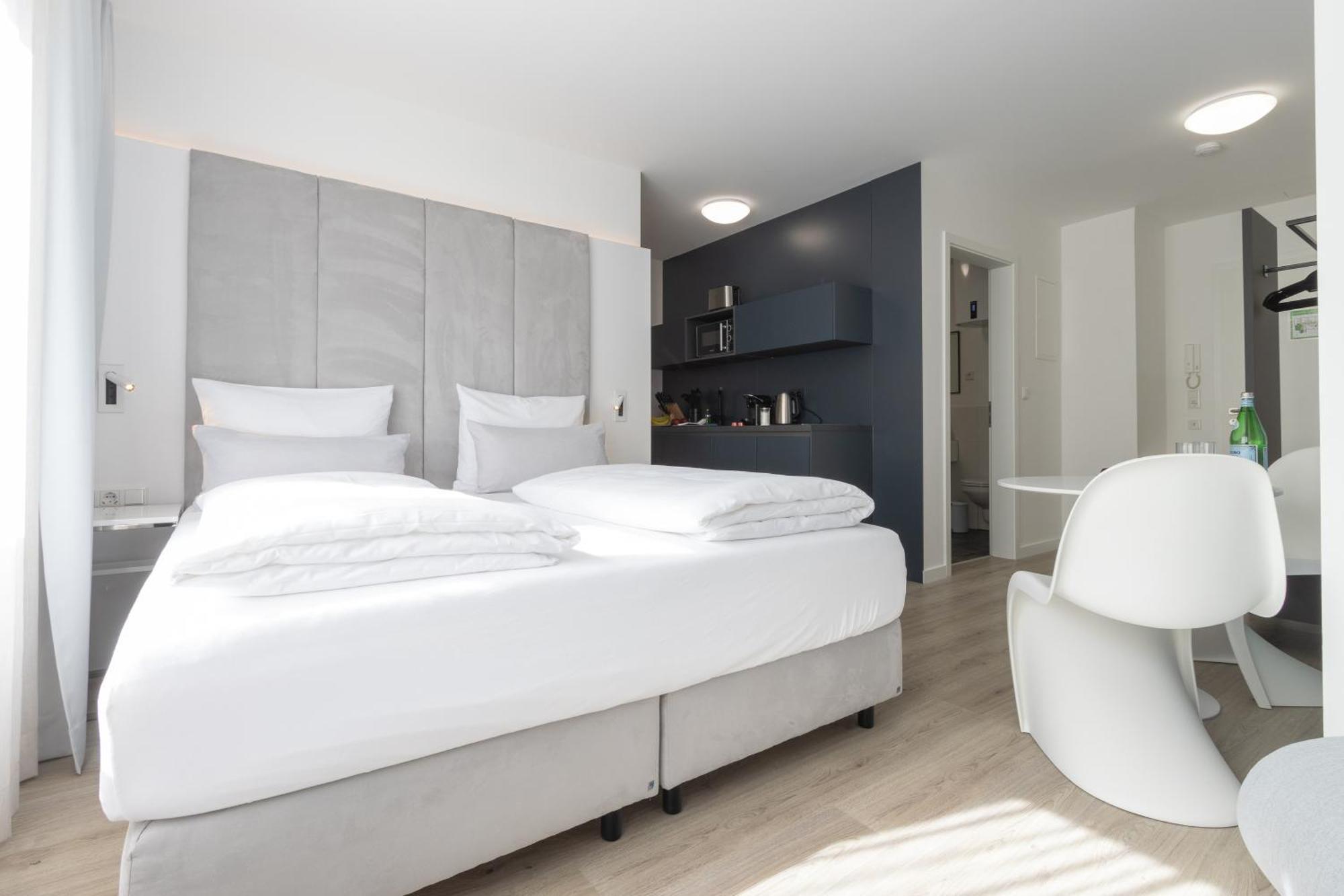 Zzzpace Smart-Hotel Krefeld Ngoại thất bức ảnh