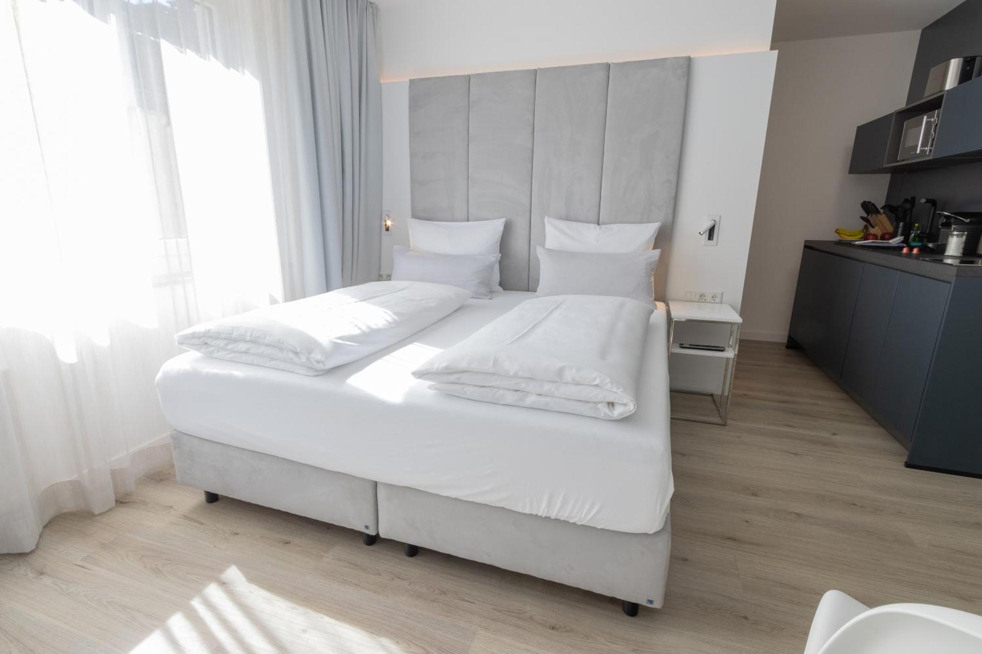 Zzzpace Smart-Hotel Krefeld Ngoại thất bức ảnh