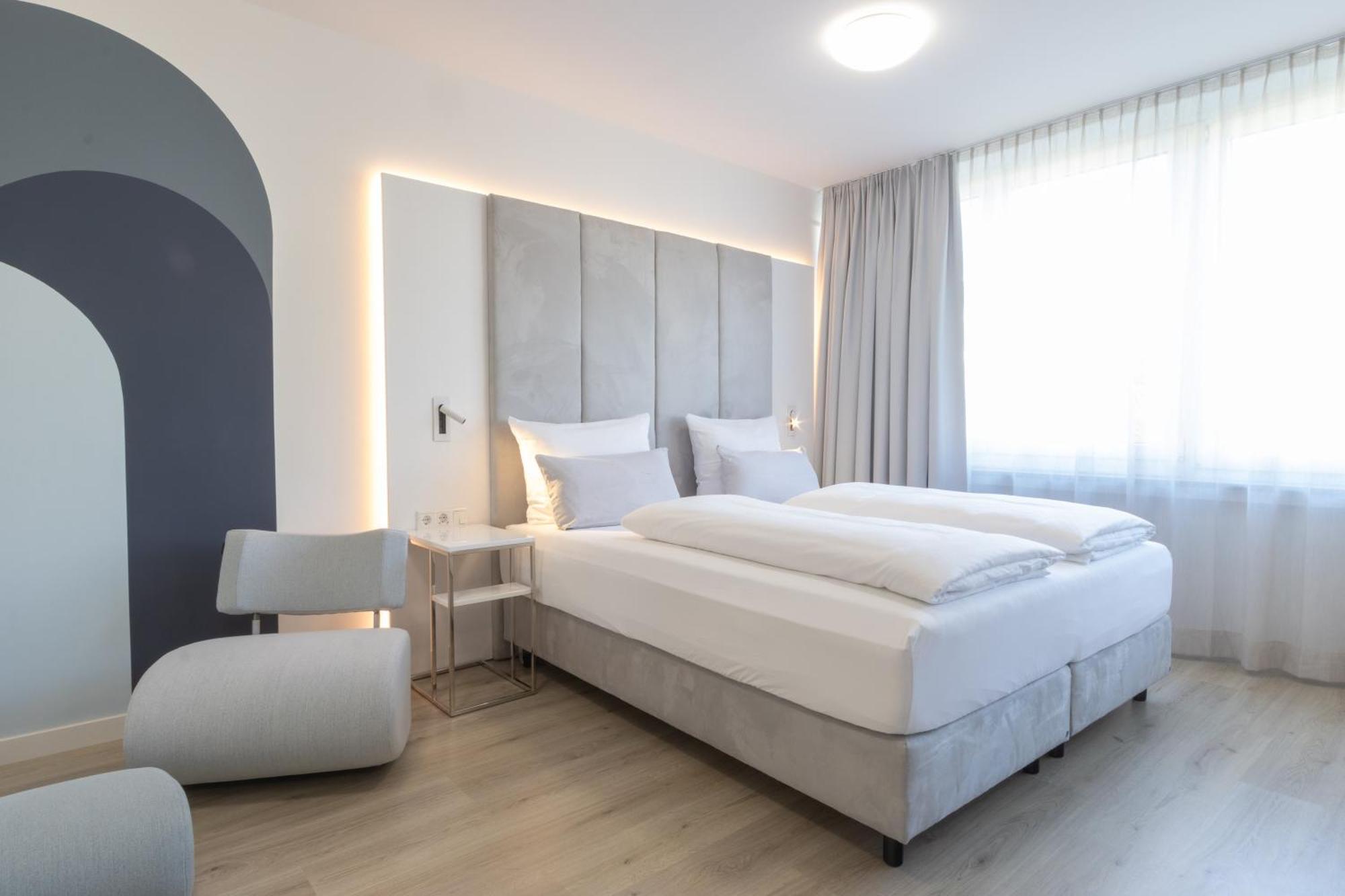 Zzzpace Smart-Hotel Krefeld Ngoại thất bức ảnh